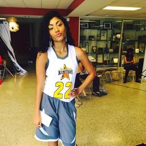 Meet your Posher, Brianna